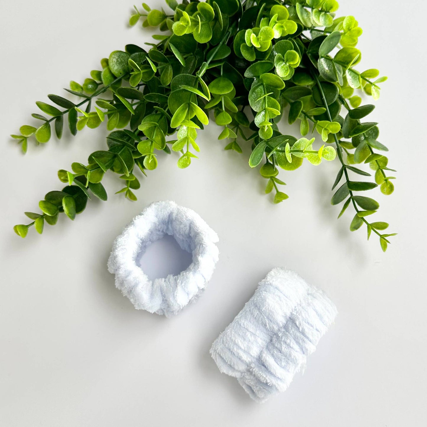 Spa Wrist Wash Bands Set | White