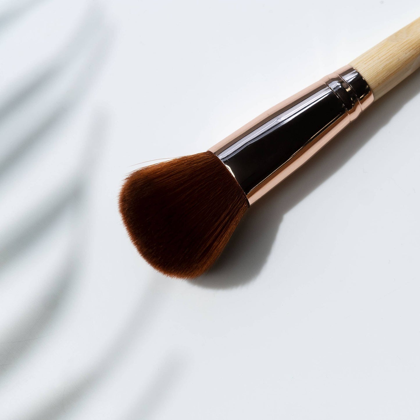 Multi Tasking Makeup Brush | Powder, Blush & Blending