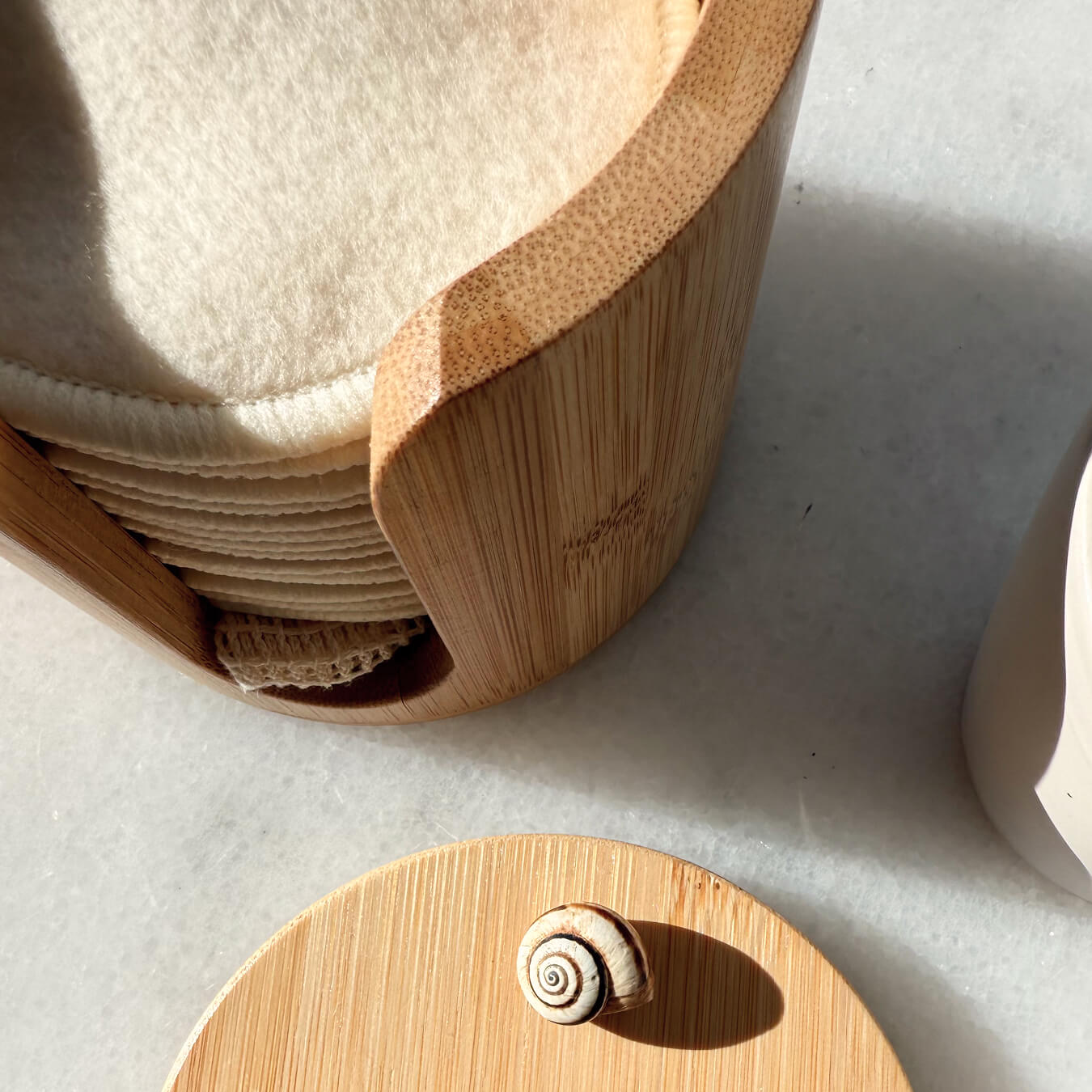 Bamboo Storage Box + Hemp Cotton Rounds | Zero Waste Beauty