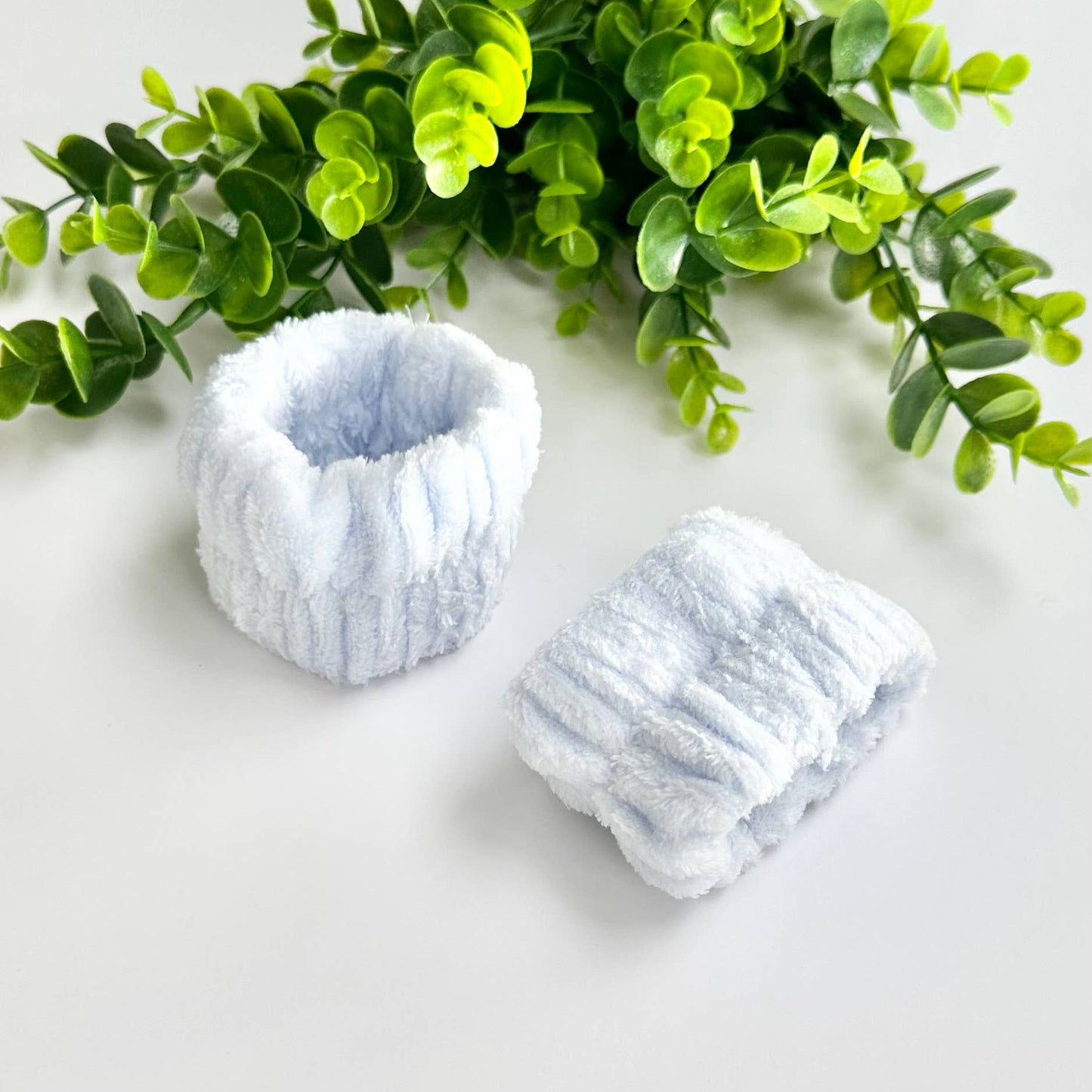 Spa Wrist Wash Bands Set | White