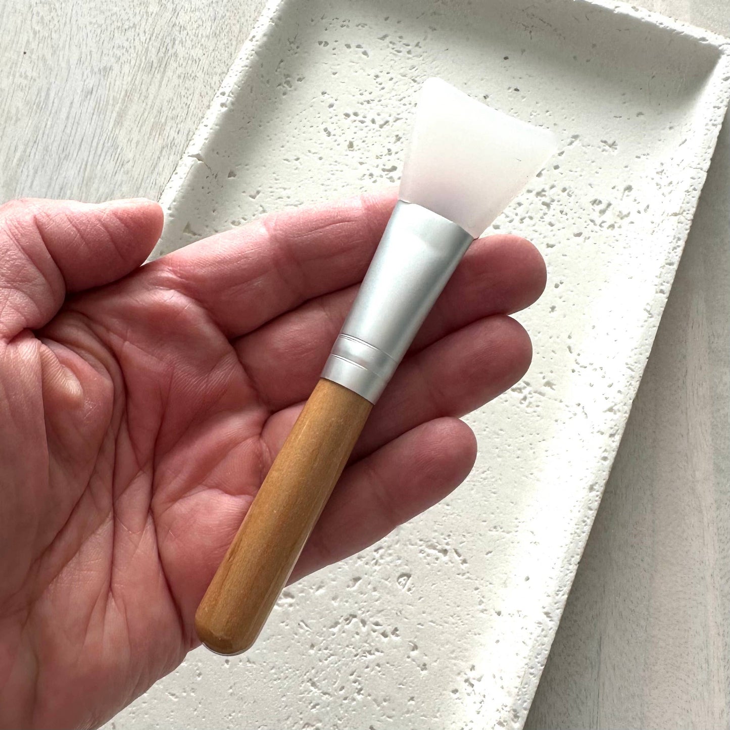 Spa Wooden Face Mask Applicator | Soft silicone tip